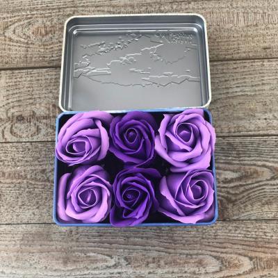 Ensemble rose de savon violette et une jolie petite boite
